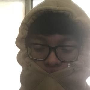 Meet your Posher, Emmanuel